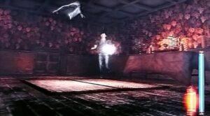 なんて厄介な…。壁に潜り込んでしまうと簡単に見失ってしまうので、射影機の構えを解いて索敵するのも“あり”です。カメラを構えると近くの霊の方を向く便利機能を活用しましょ~