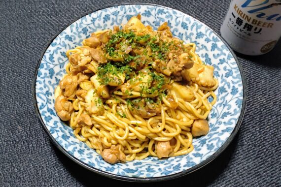 イカが少なかったのでチキンもプラスした。イカを補充しなければ…
