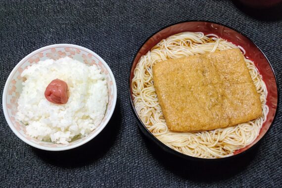 素麺がおかずでもご飯を食べれるンだよね〜