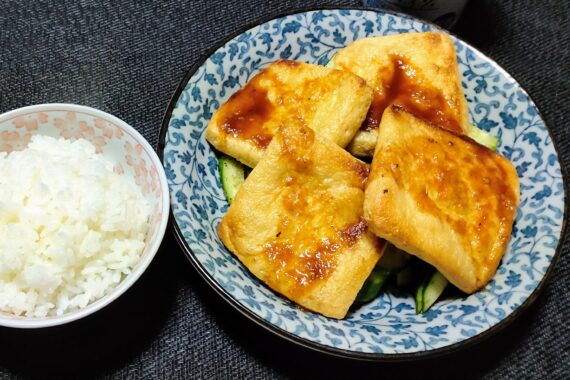焼肉のタレにこだわりは特にないつもりだけど、なんだかんだエバラの製品を買うことが多いな🤔たまには違うやつにしよか〜?