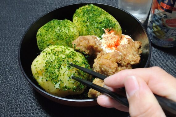 のり塩ポテト(大)と言うか(巨大)見た目はあれだけど、味は最高🤤