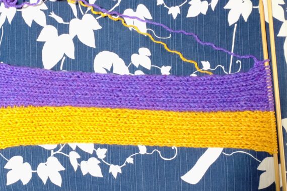 ド派手な組み合わせも悪くない。ターコイズブルー&シルバーにしても良さそうですね〜🫣