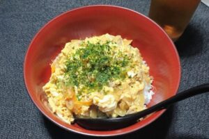 丼は良いぞ!作るのも食べるのも片付けるのも楽や〜٩(♡ε♡ )۶