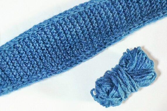 この色味もイイね(≧∇≦)b
もう1個編んで誰かにあげよ〜