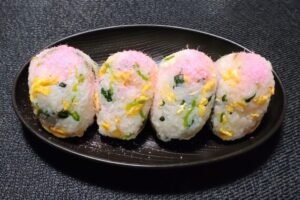 くっそー!ケチりすぎやろ自分…もっとガンガン振りかけなきゃピンク欲が満たされねーのよ
щ(◉д◉щ)ピンクをもっと寄越せッ!!