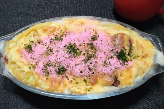 なるほど…桜でんぶ。